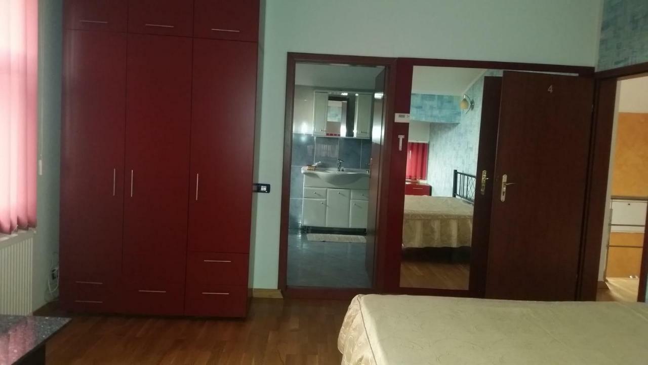 Cristalex Villaverde Bucharest Pantelimon Luaran gambar